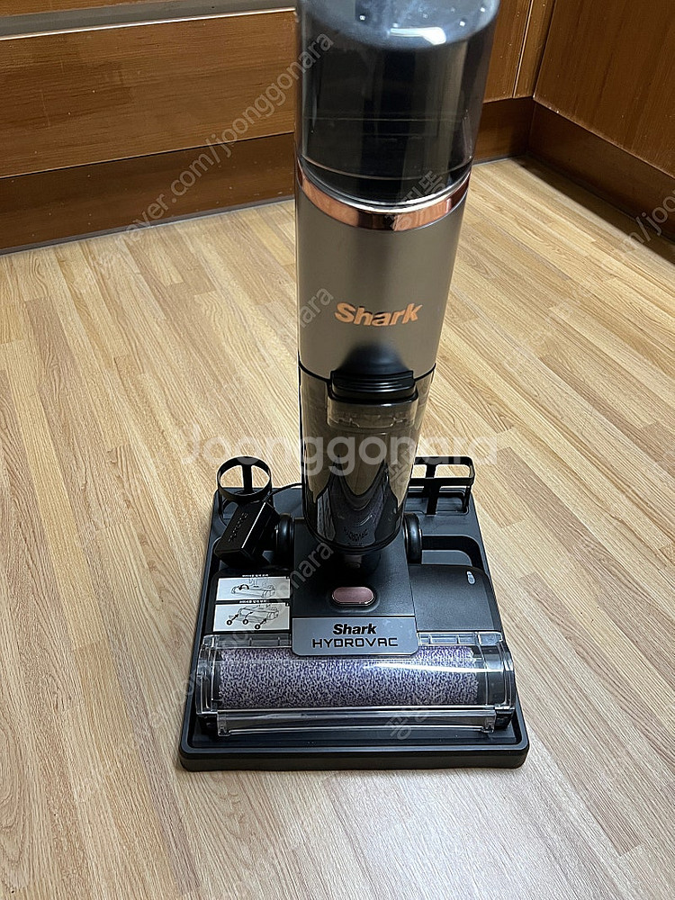 샤크 하이드로백 WD210KR 물걸레 청소기--0