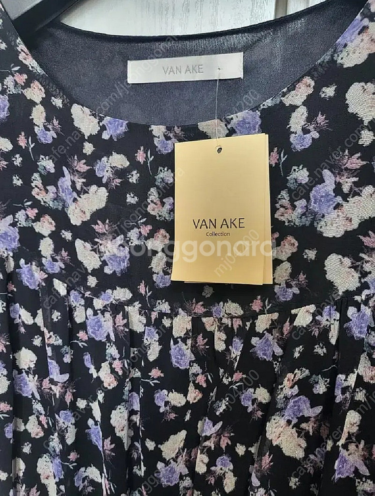 새상품 반에이크 원피스--1