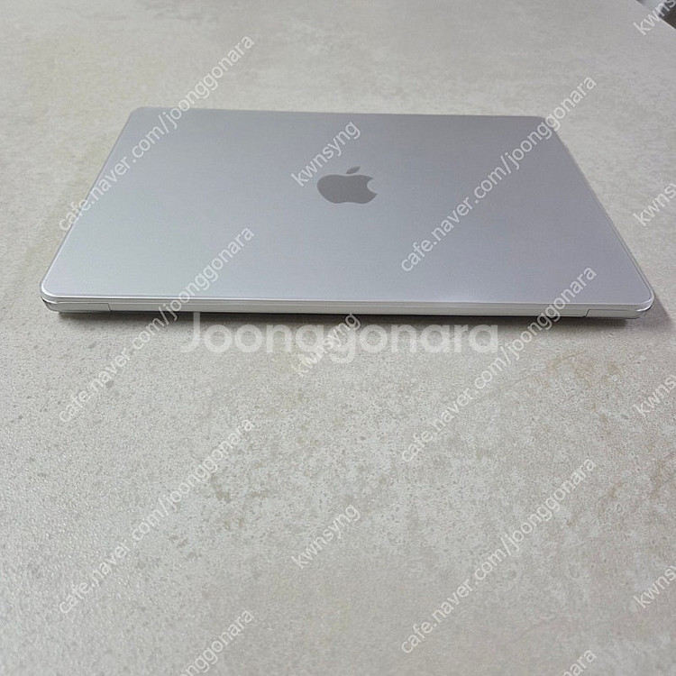 맥북에어 M2 13인치 8gb 512gb 실버--6