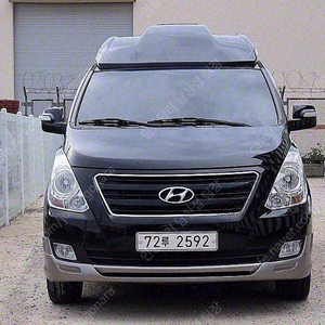 스타렉스 캠핑카 중고 가격 스타렉스 중고캠핑카 가격 검정색 2018년식 54,962km 캠핑카 4WD 중고차 살 때