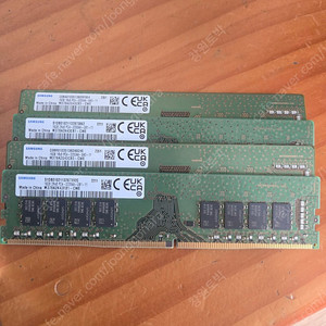 창원 보드셋 5800x3d b550m-plus 삼성 16g x4ea 3200 판매합니다