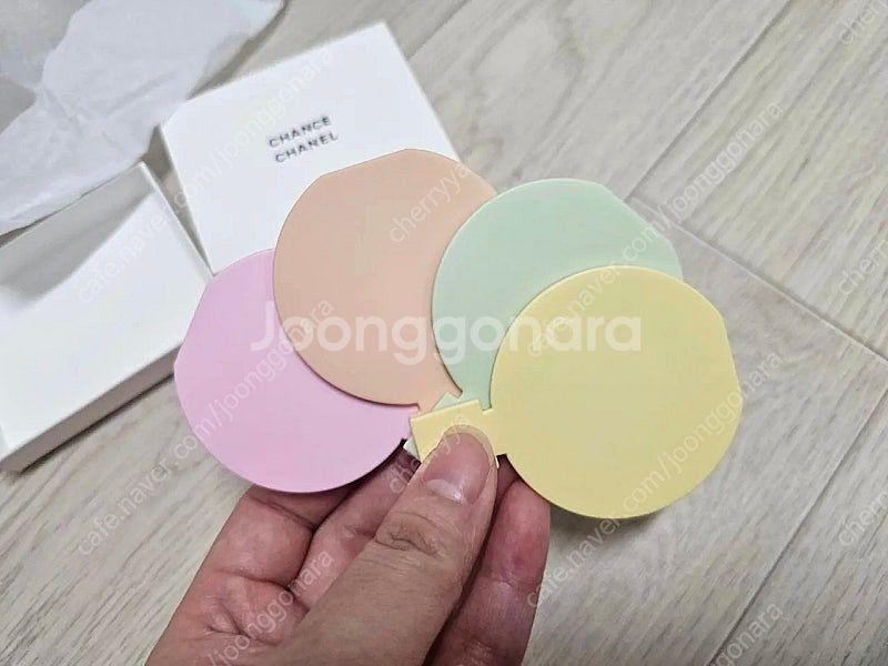 샤넬 참 , 샤넬 머리끈 , 샤넬 거울 , 악세사이 팔...--5