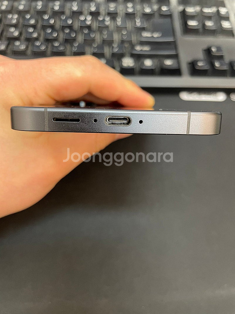 갤럭시S24FE 블랙 256GB 무잔상 상태좋은 중고4...--5