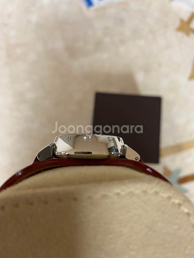 루이비통 땅부르 모노그램 가죽 쿼츠 여성 시계 전용 파...--3