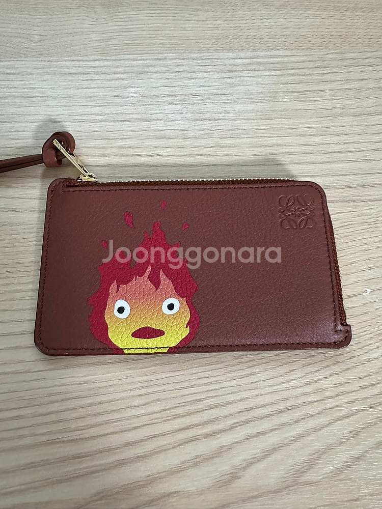 로에베 지브리 캘시퍼 코인 지갑 판매합니다--1