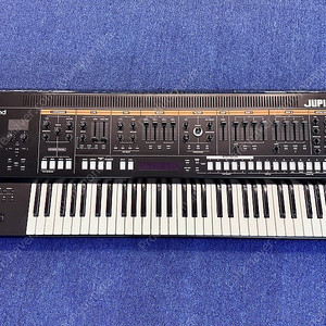 Roland JUPITER-X / 롤랜드 주피터-X 새상품급 판매합니다 풀박스 신디사이저 신스