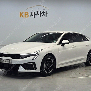 K5 중고차 시세 흰색 2024년식 1,804km 2.0 LPi (렌트카용) 프레스티지 중고차 할부혜택