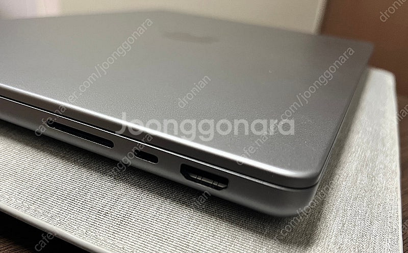 맥북프로 14 m2 max 32gb/1tb 판매합니다.--5