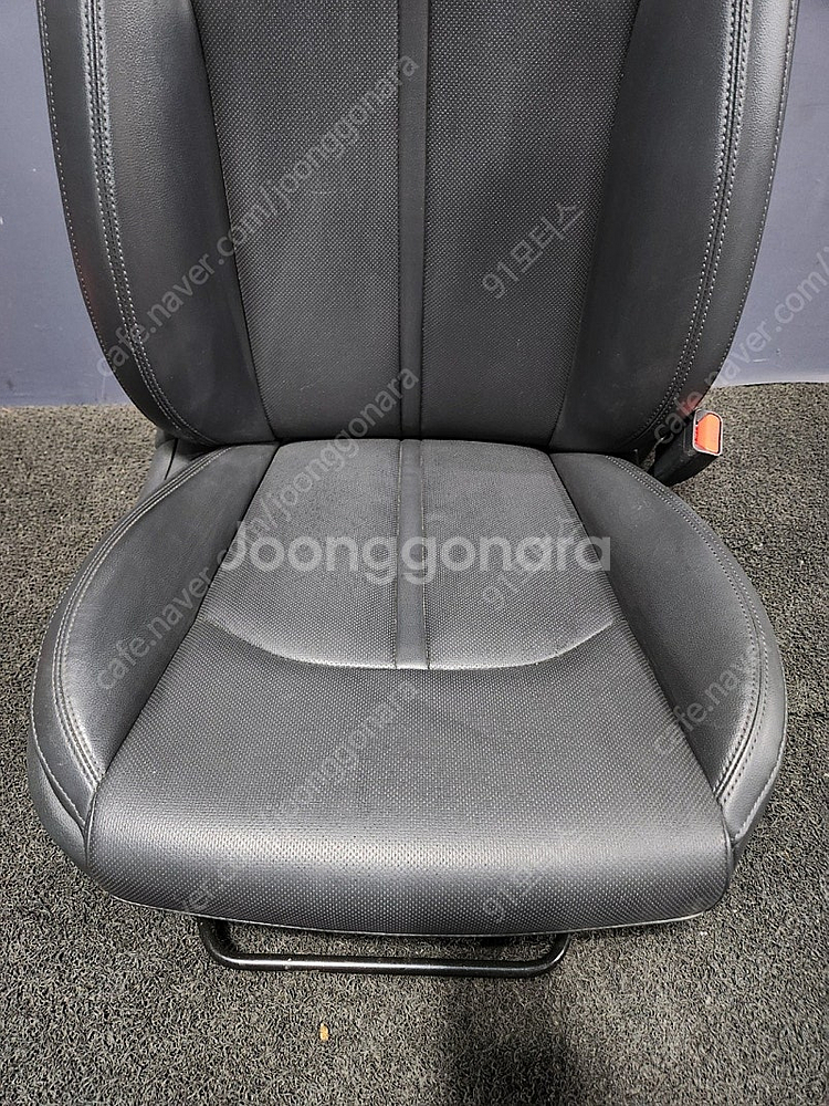 LF쏘나타 조수석 수동시트 안전벨트 센서 있는타입 팝니...--2