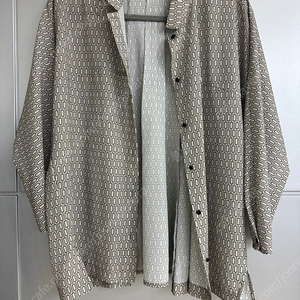 베르띠 블라우스