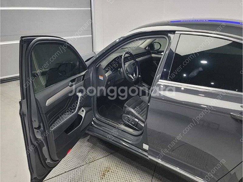 폭스바겐 파사트GT(B8) 20 TDI 프레스티지 선착...--6