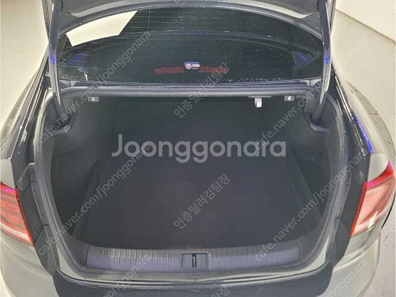 폭스바겐 파사트GT(B8) 20 TDI 프레스티지 선착...--8