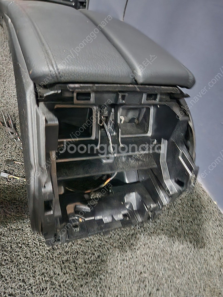BMW 5시리즈 F10 센터콘솔 앗세이팝니다--2