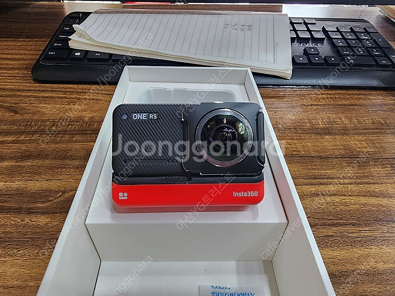 인스타360 ONE RS--6