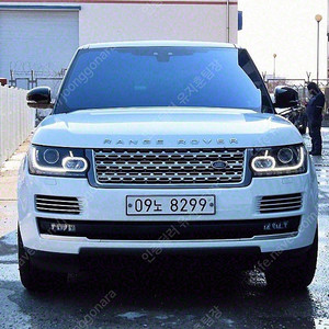 랜드로버 중고 레인지로버 랜드로버 레인지로버 중고 흰색 2017년식 84,082km 5.0 SC AB LWB 수원중고차