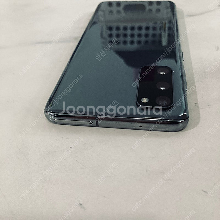 갤럭시 S20 그레이 128기가 외관깨끗! 9만8천원 ...--3