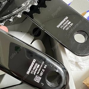 듀라 크랭크 12단 9200 167.5mm 52/36 판매합니다.