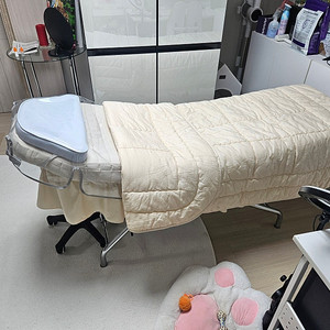 속눈썹베드,반영구베드,마사지베드 판매합니다.