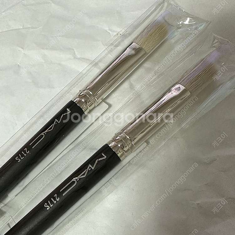 맥 아이섀도우 브러쉬 217 블렝딩 브러시 새상품 2개...--2