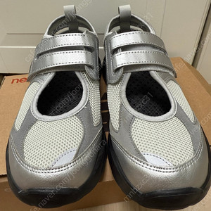 뉴발란스 브리즈 실버250