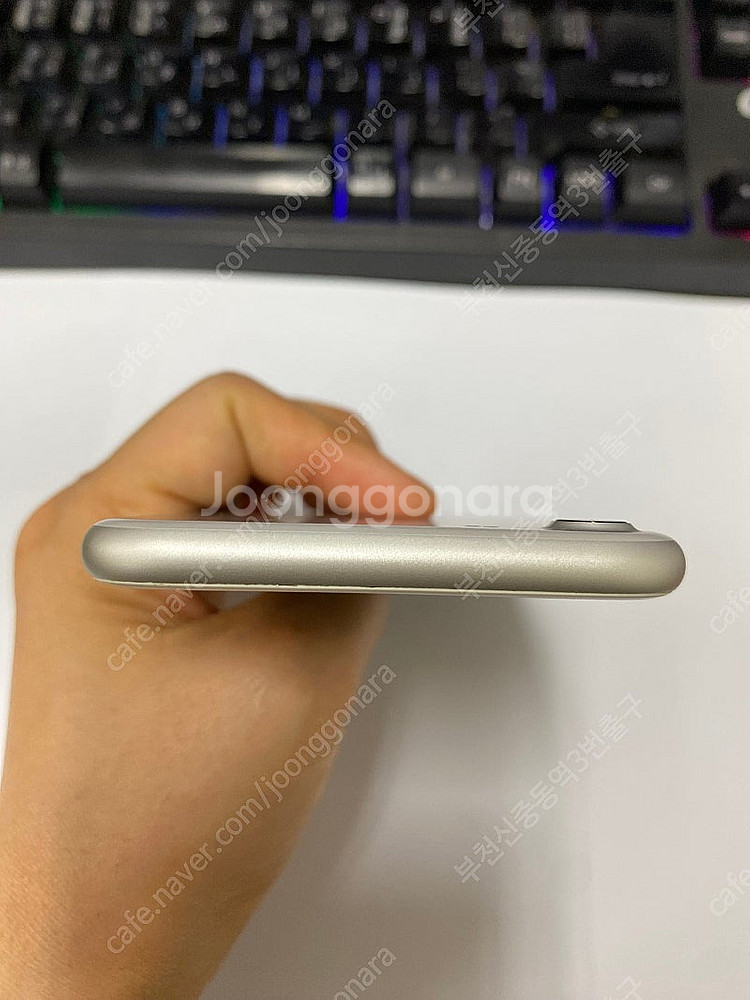 499155 아이폰7 실버 외관S급 32GB 배터리성능...--3