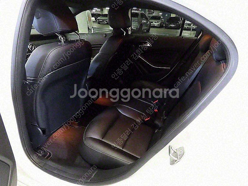 벤츠 A클래스 중고차 벤츠 중고차 수입중고차 흰색 20...--8