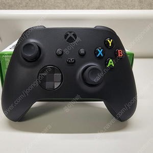 Xbox 무선 컨트롤러(블랙) 판매합니다.(택포)