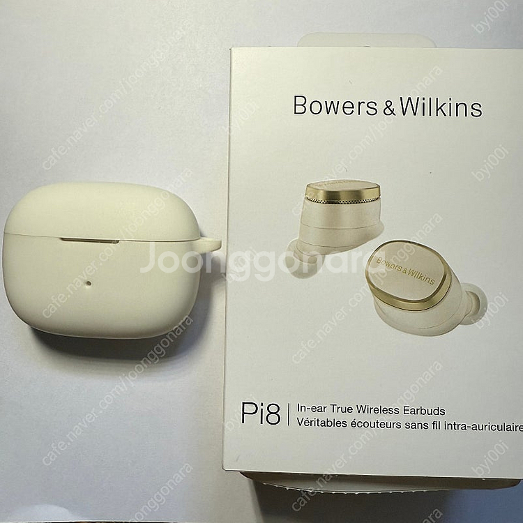 B&W Pi8 무선이어폰 상태최상 배포 36만--0