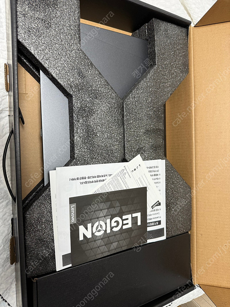 레노버 Legion 5 pro 16ACH6H 3070 팝니다 SSD1TB 이미지