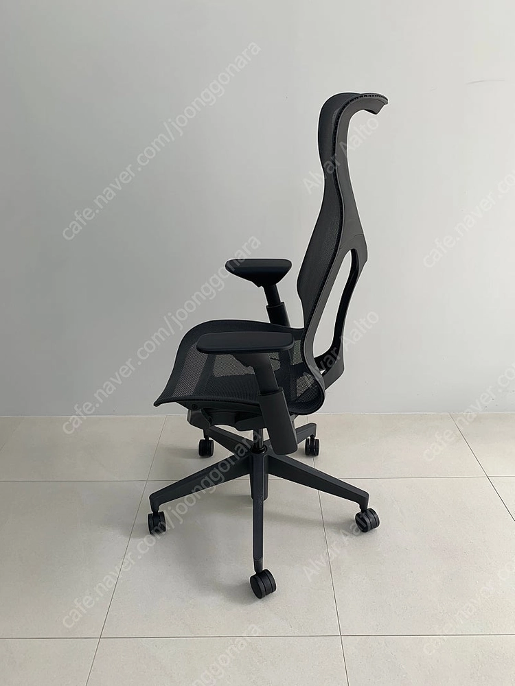 허먼밀러 코즘 체어 Herman Miller Cosm 이미지
