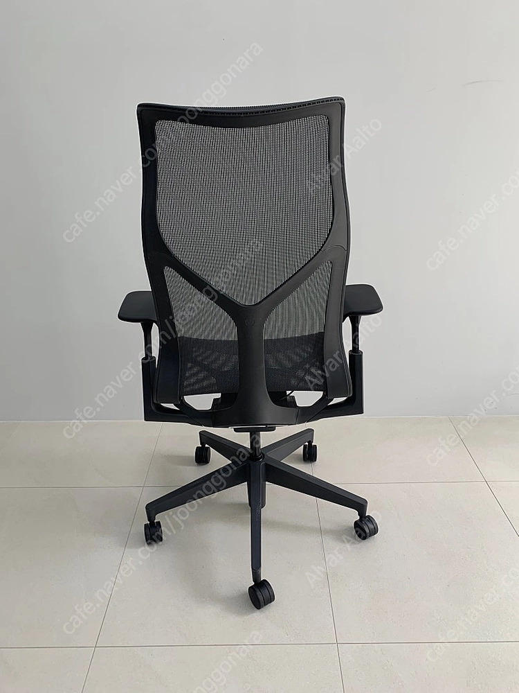 허먼밀러 코즘 체어 Herman Miller Cosm 이미지