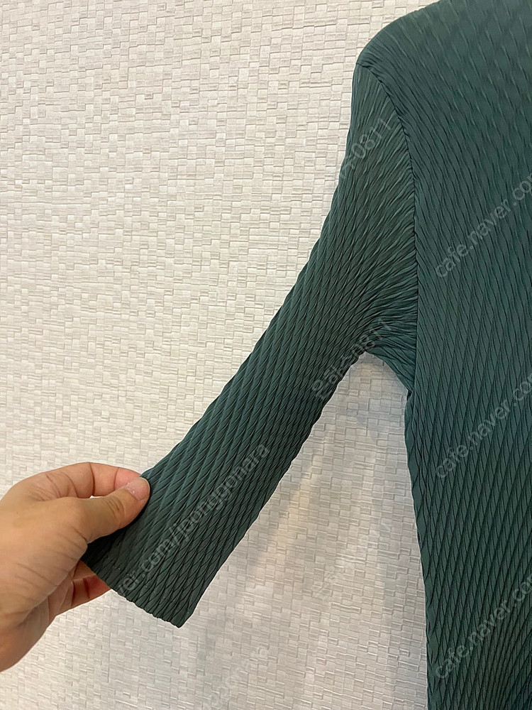 이세이미야케 롬버스 탑--4