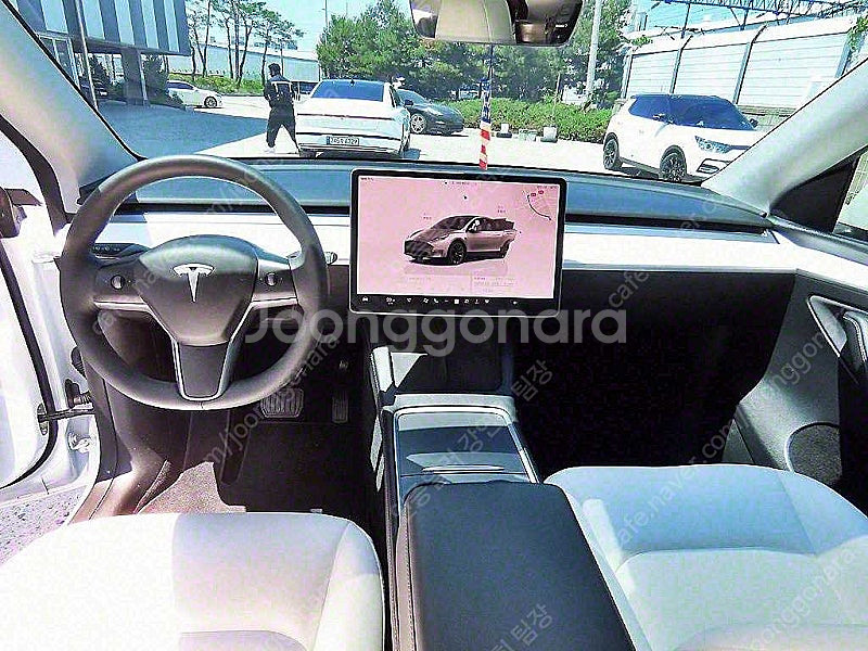 테슬라 모델 Y 중고 테슬라 중고 흰색 2023년식 2...--8