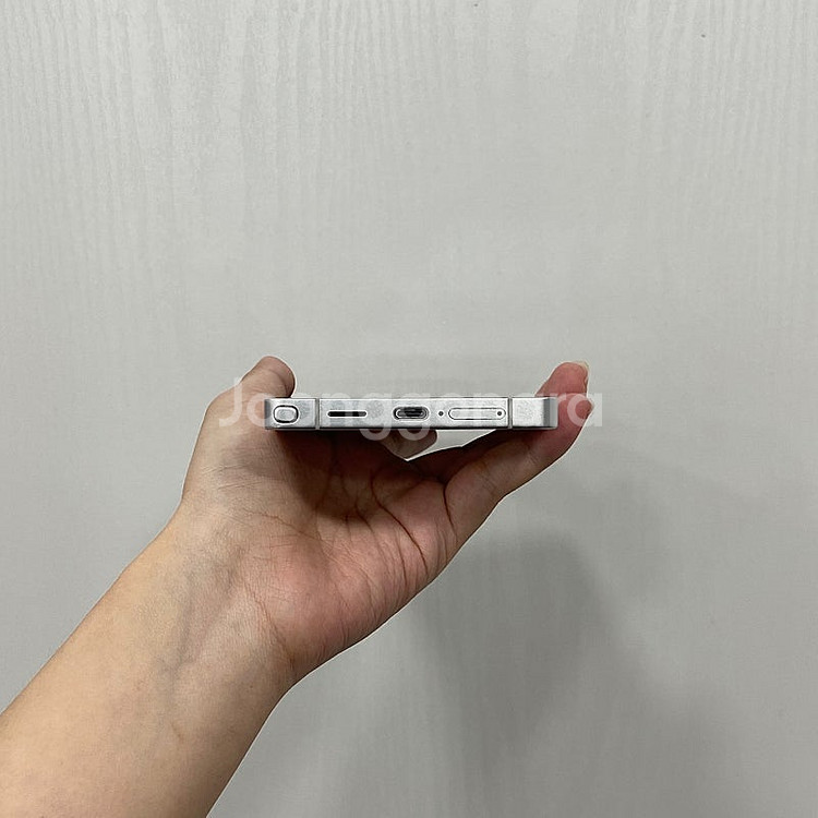 93782 갤럭시S25울트라 화이트실버 256GB A급...--5