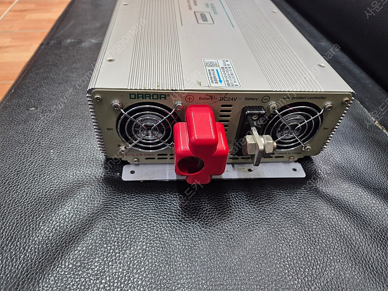 다르다인버터SI-32024BQ-4300와트(dc24입력-ac220볼트출력) 이미지