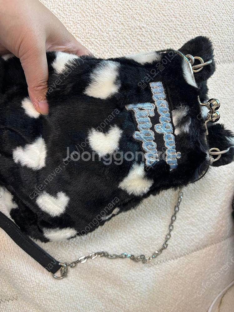 마가린핑거스 heart fur bag 퍼가방 퍼백--0
