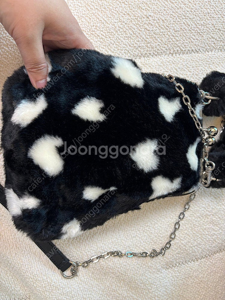 마가린핑거스 heart fur bag 퍼가방 퍼백--1