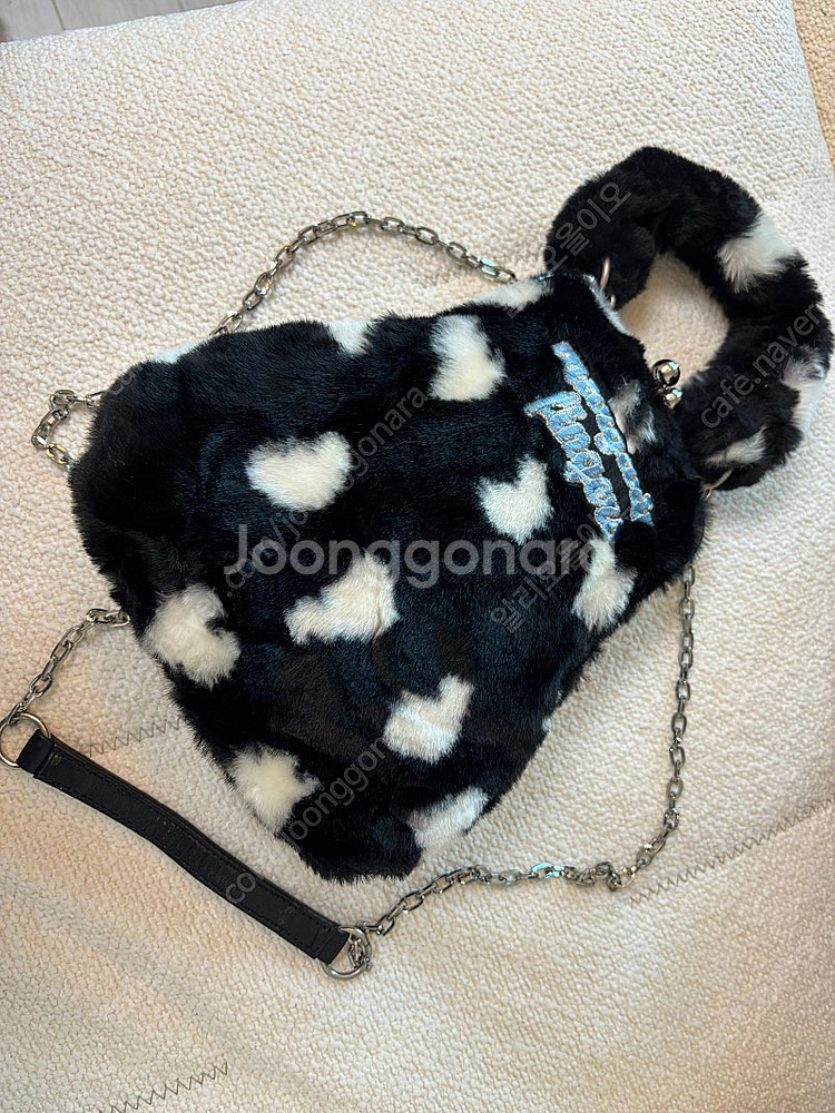 마가린핑거스 heart fur bag 퍼가방 퍼백--2