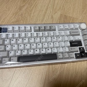 [미사용] LEOBOG Hi75 알루미늄 화이트 회목축v4