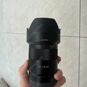 소니 fe 55mm f1.8 za 렌즈판매합니다