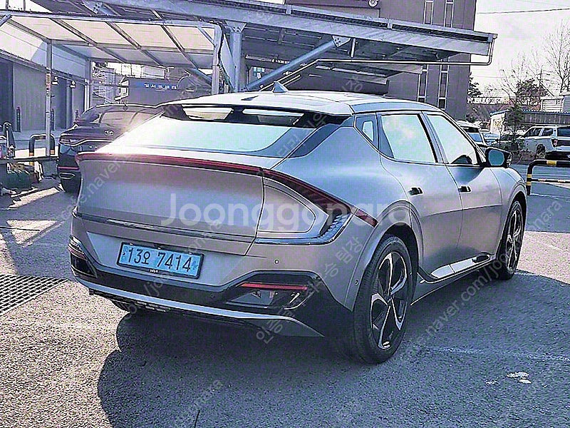 EV6 중고 EV6 중고차 회색 2023년식 56,87...--5