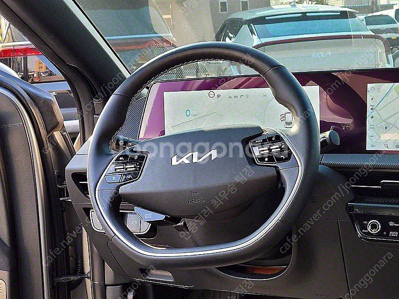 EV6 중고 EV6 중고차 회색 2023년식 56,87...--9