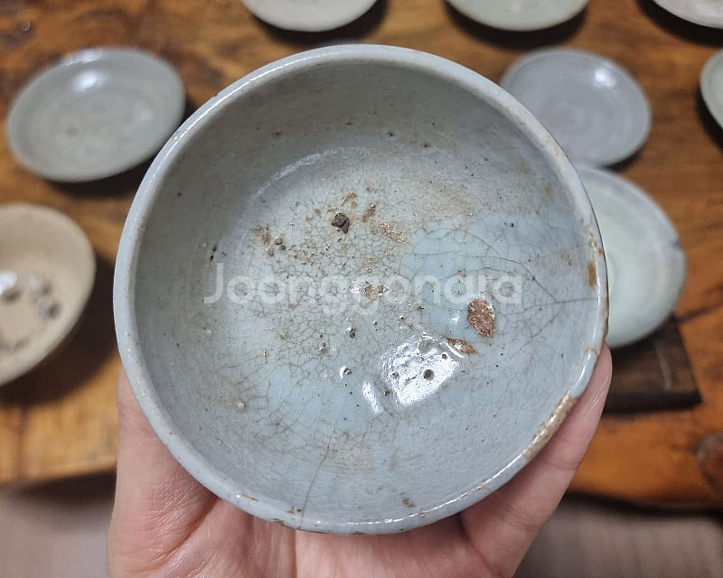고미술품 조선시대 중기 조선백자 찻잔--2