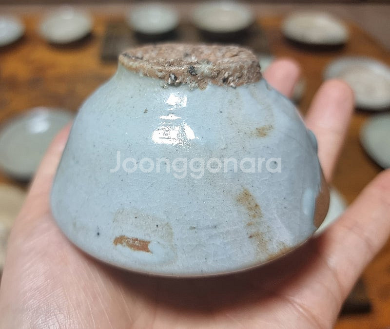 고미술품 조선시대 중기 조선백자 찻잔--7