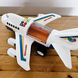 타요 카고 비행기