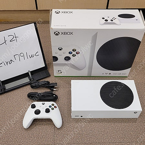 XBOX 시리즈 S 판매 (직거래) (택포)