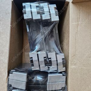 스팅어 4p2p브레이크패드 팝니다