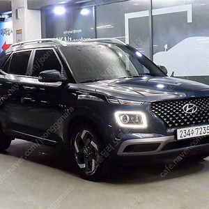 베뉴 중고 베뉴 검정색 2020년식 87,490km 1.6 플럭스 중고차시세가격