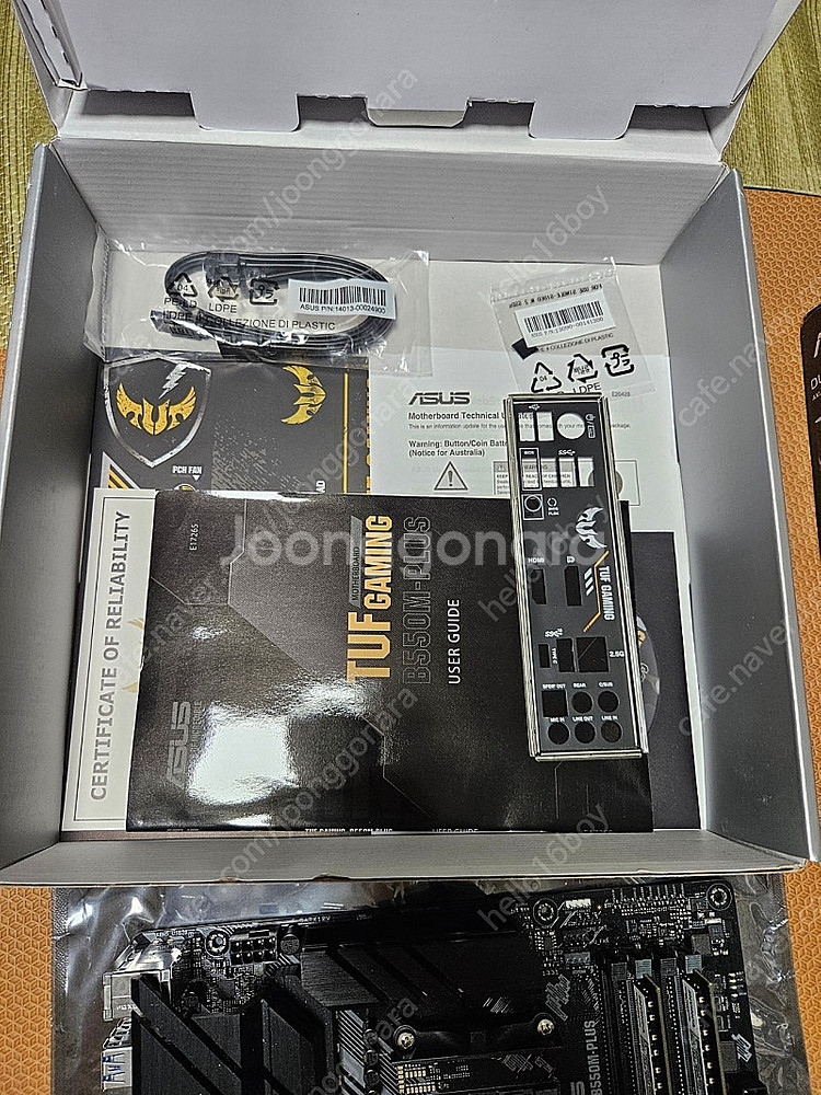 5700X, B550M, RX6600 컴퓨터 부품 팝니...--4