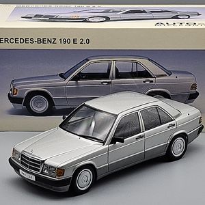 1:18 스케일 벤츠 다이캐스트 모형 다수 판매합니다. (Mercedes Benz)